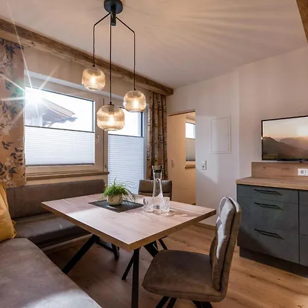 Appartamento Alps Holaus *